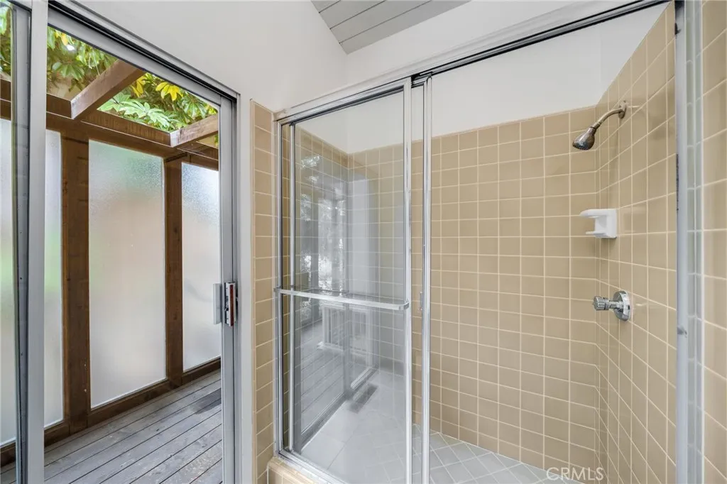 1214 Anacapa Way, Laguna Beach, California 92651 home-pic-12