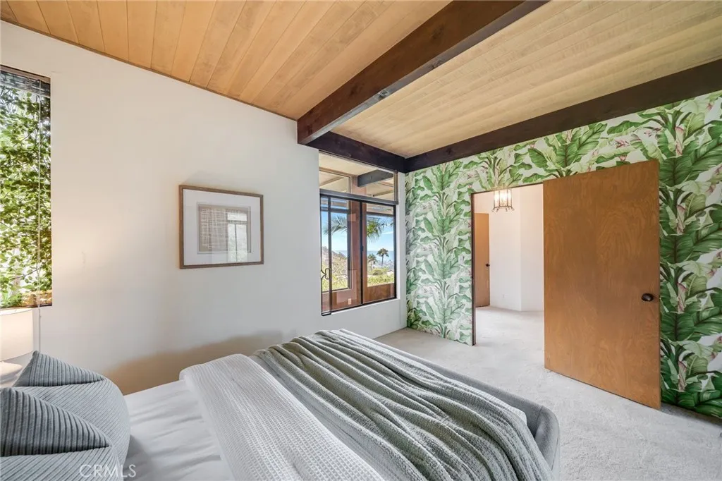 1214 Anacapa Way, Laguna Beach, California 92651 home-pic-18