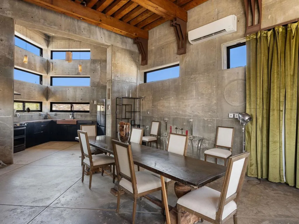 60240 Juniper Road, Mountain Center, California 92561 home-pic-10