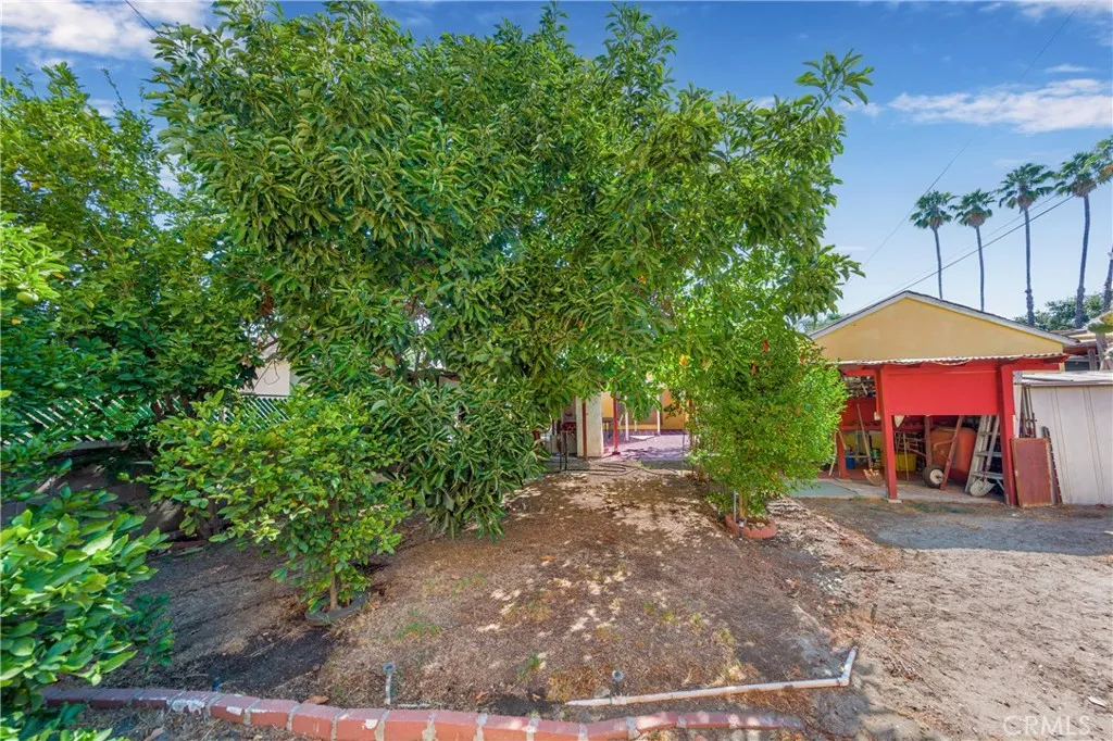 5245 Strohm Avenue, North Hollywood, California 91601 home-pic-12
