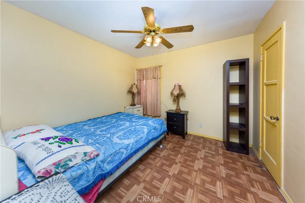 5245 Strohm Avenue, North Hollywood, California 91601 home-pic-8