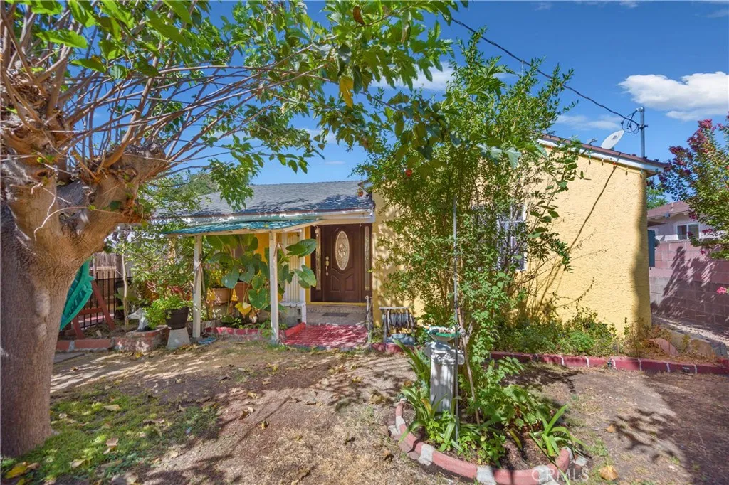 5245 Strohm Avenue, North Hollywood, California 91601 home-pic-0