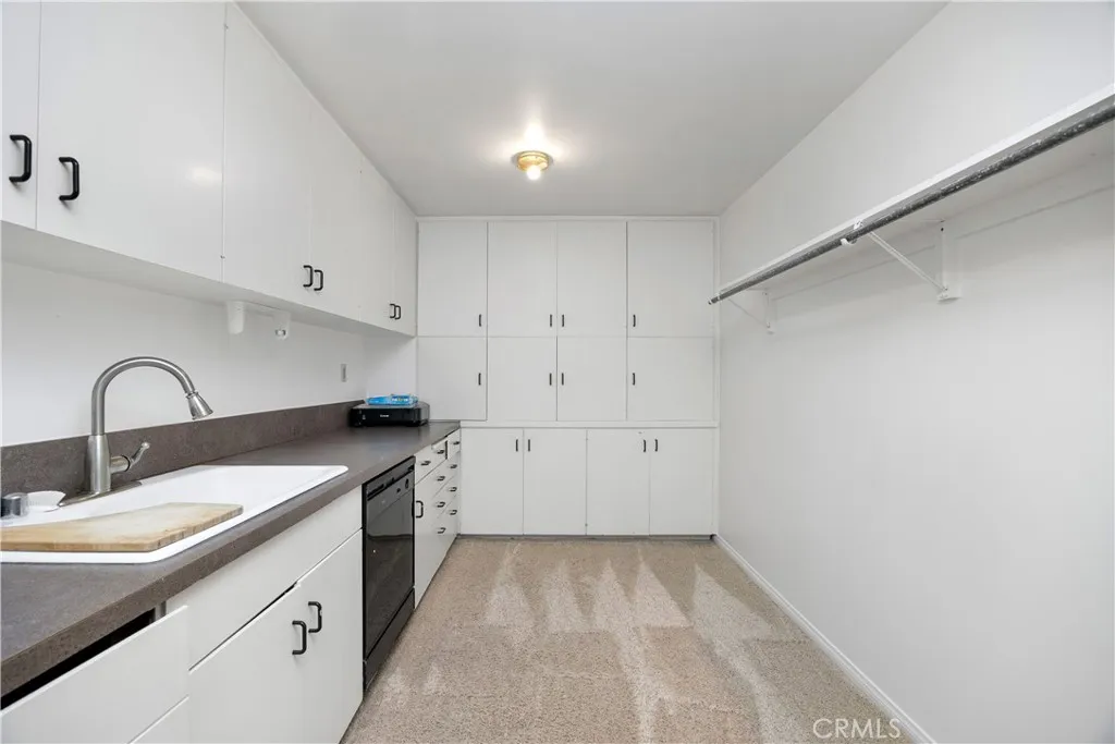 5400 The Toledo 601-603, Long Beach, California 90803 home-pic-10