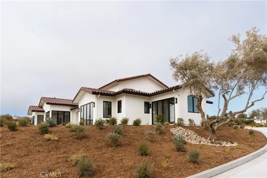 467 Del Sur Drive, Arroyo Grande, California 93420 home-pic-3