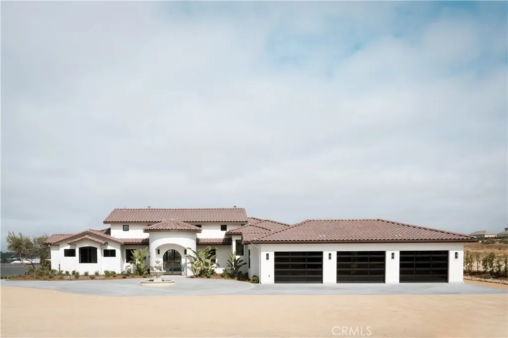 467 Del Sur Drive, Arroyo Grande, California 93420 home-pic-1