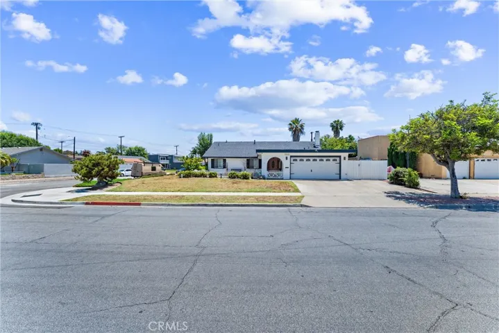24162 Fordview, Lake Forest, California 92630