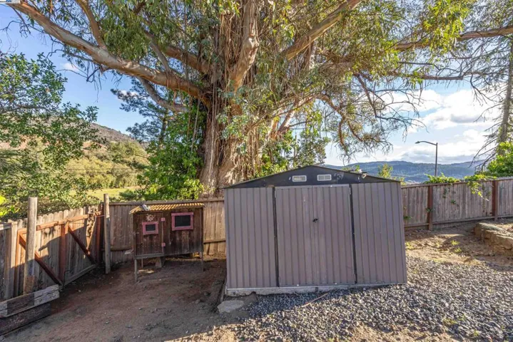 676 Scotland Court, Santa Rosa, California 95409
