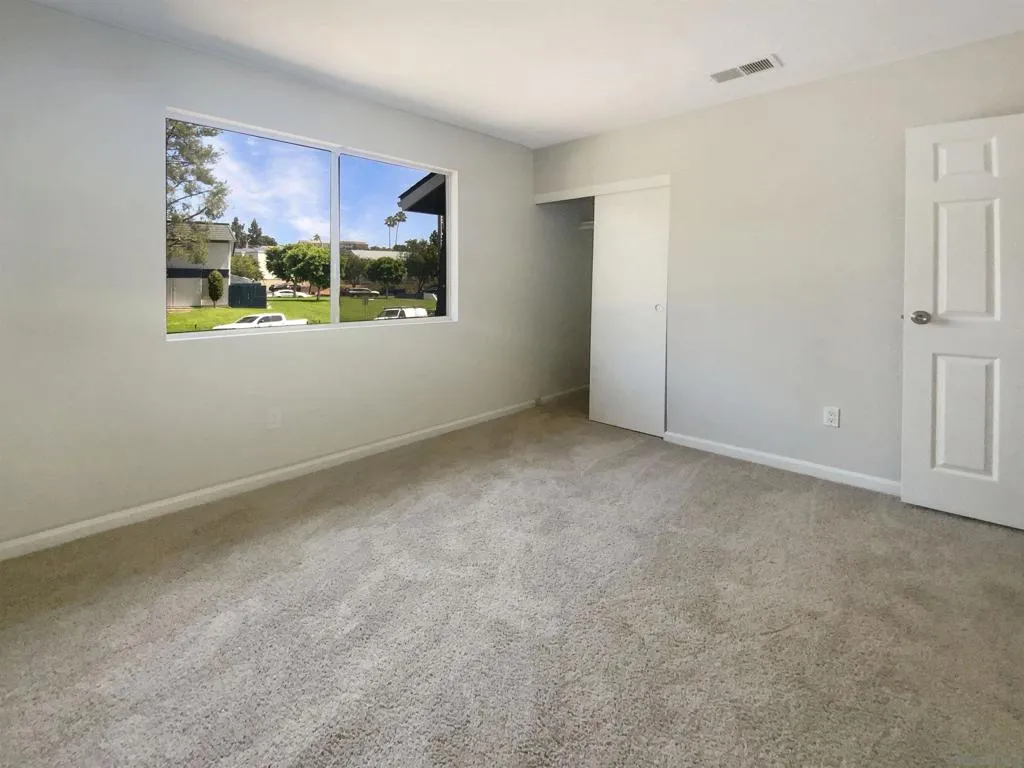 5661 Lake Park Way 4, La Mesa, California 91942 home-pic-14