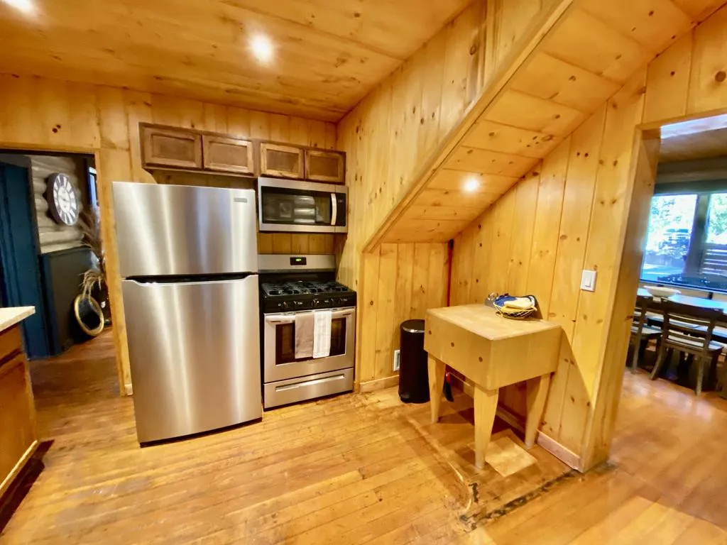 54135 Pine Crest, Idyllwild, California 92549 home-pic-4