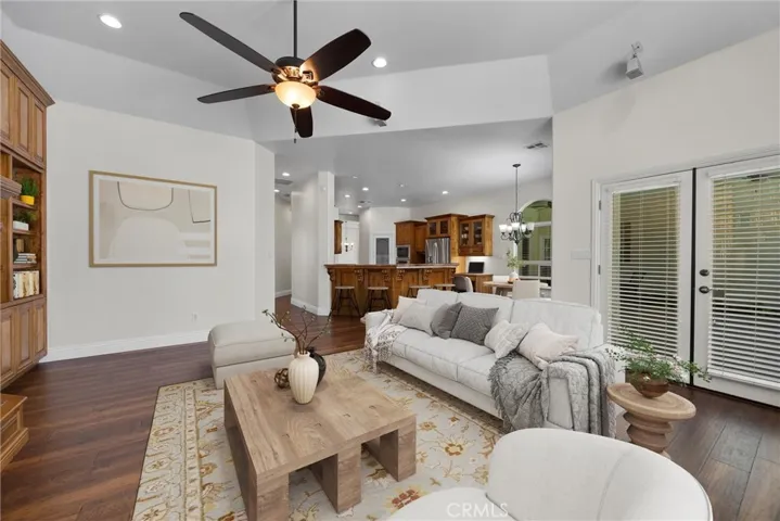 9008 Golden Hawk Court, Bakersfield, California 93312