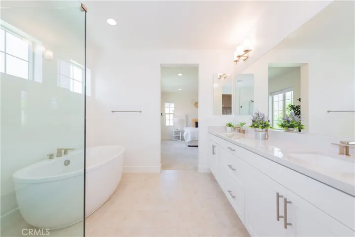 1841 Aliso Canyon Drive, Lake Forest, California 92610