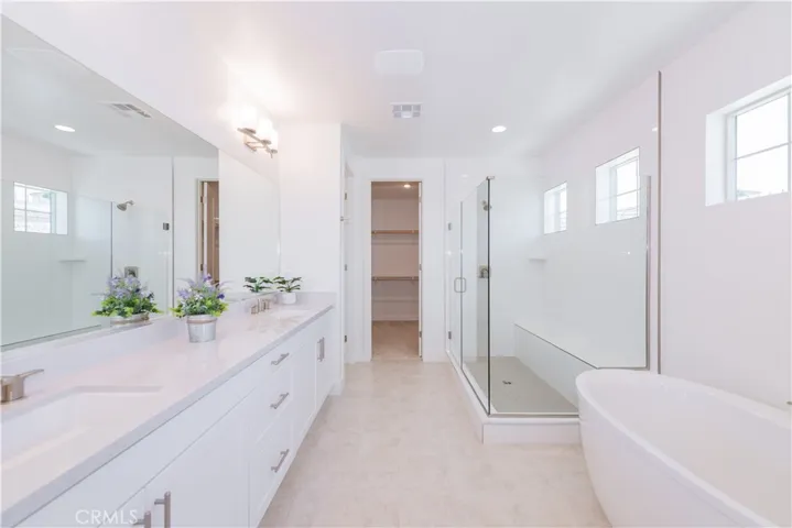 1841 Aliso Canyon Drive, Lake Forest, California 92610