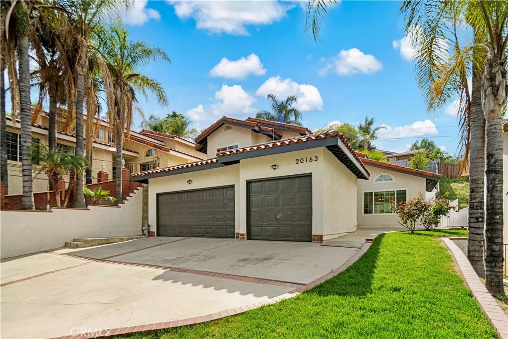 20163 Corona Street, Corona, California 92881, 4 Bedrooms Bedrooms, ,3 BathroomsBathrooms,Residential,For Sale,Corona,TR25184160