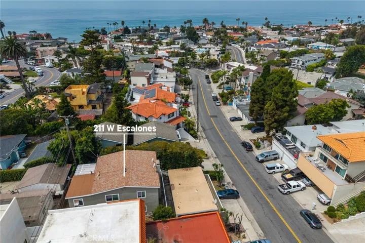 211 W Escalones, San Clemente, California 92672