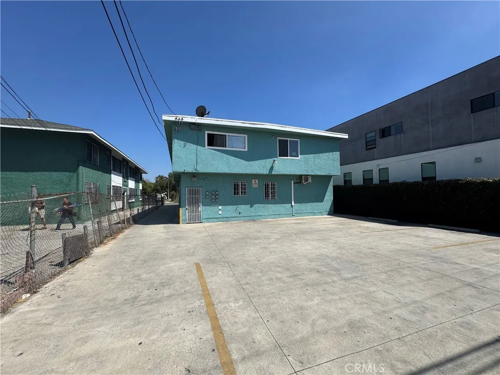 1801 S Longwood Avenue, Los Angeles, California 90019 home-pic-8