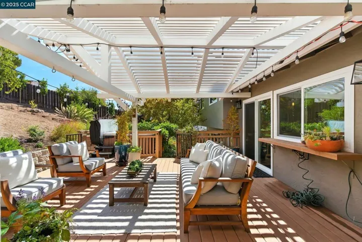 116 Rosemont Ct, Walnut Creek, California 94597
