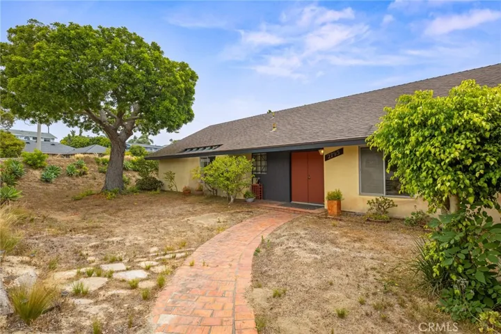 2795 Temple Hills Drive, Laguna Beach, California 92651