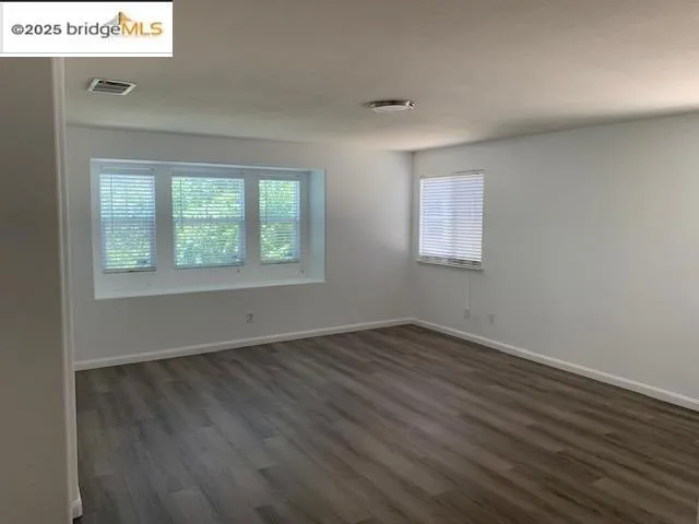 241 Jupiter Ct, Pittsburg, California 94565