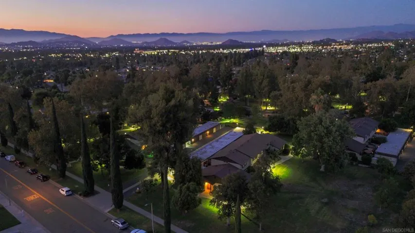 2825 Irving Street, Riverside, California 92504