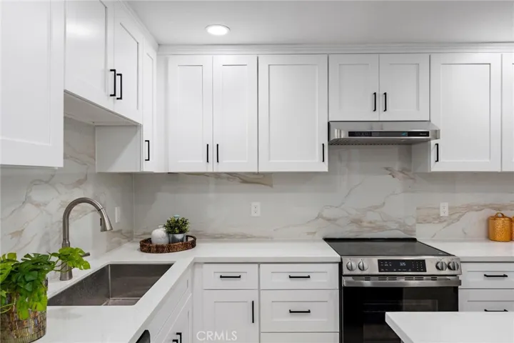 1622 Larchwood Avenue, Hacienda Heights, California 91745