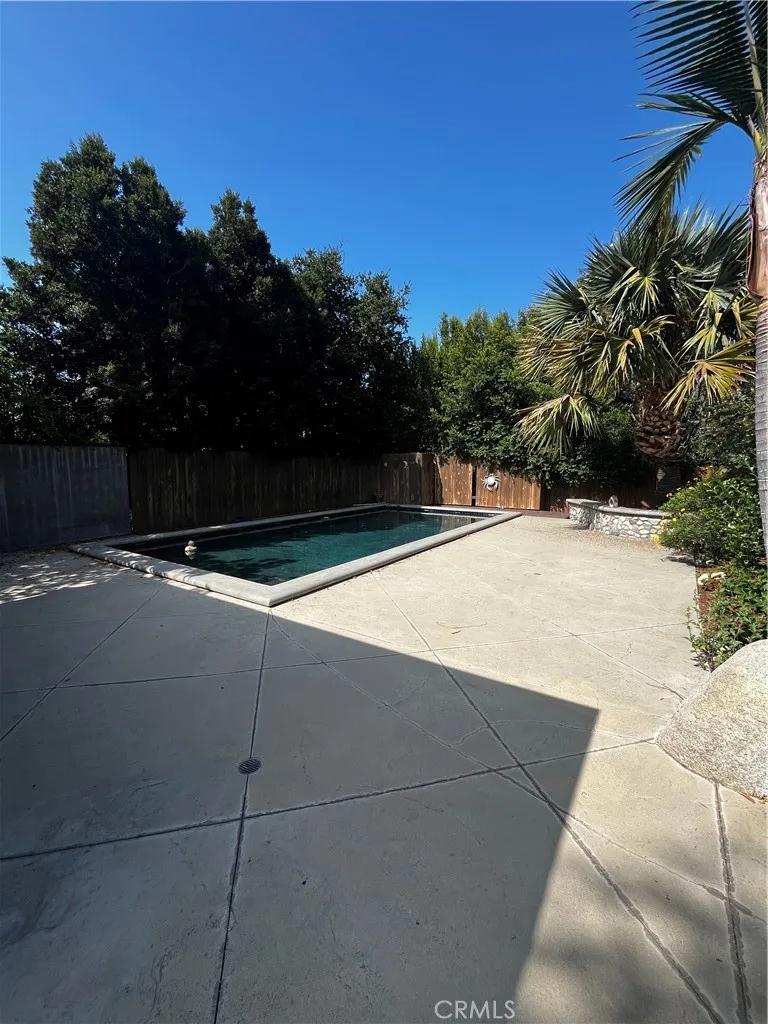 2430 Orange Avenue, La Crescenta, California 91214 home-pic-42