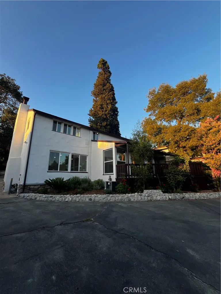 2430 Orange Avenue, La Crescenta, California 91214 home-pic-13