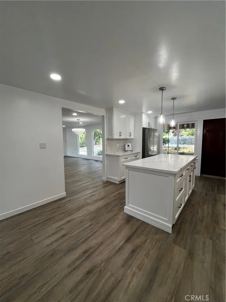 2430 Orange Avenue, La Crescenta, California 91214 home-pic-17