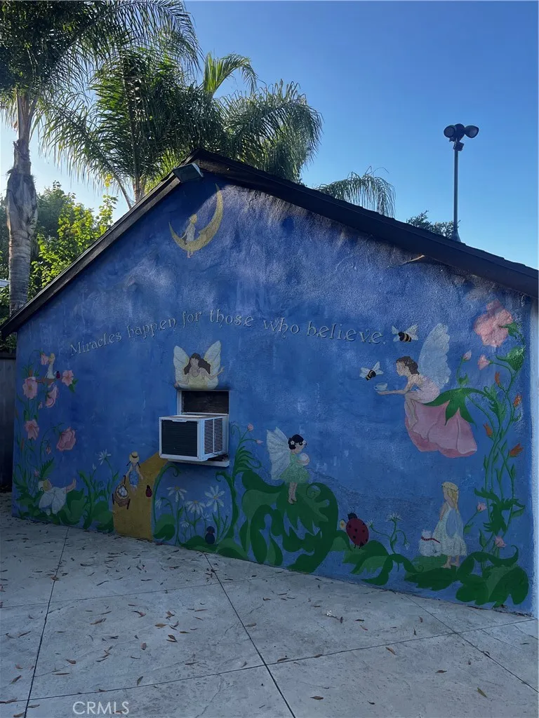 2430 Orange Avenue, La Crescenta, California 91214 home-pic-7