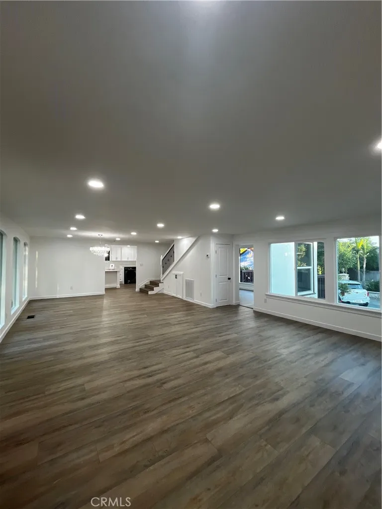 2430 Orange Avenue, La Crescenta, California 91214 home-pic-10
