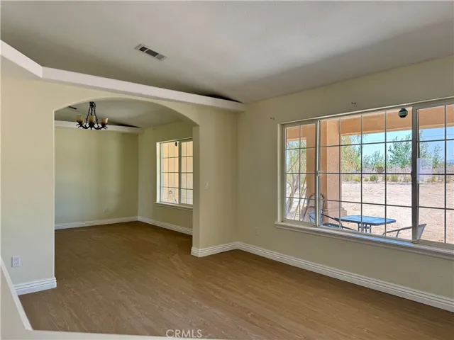 5330 Goss Road, Phelan, California 92371
