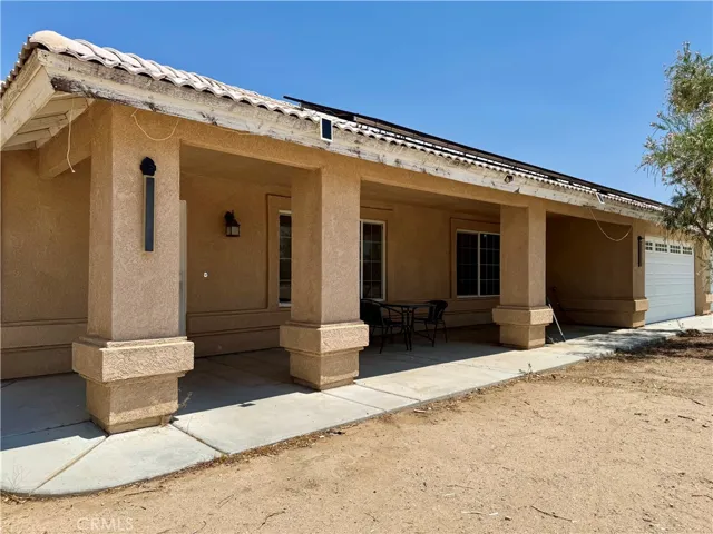 5330 Goss Road, Phelan, California 92371