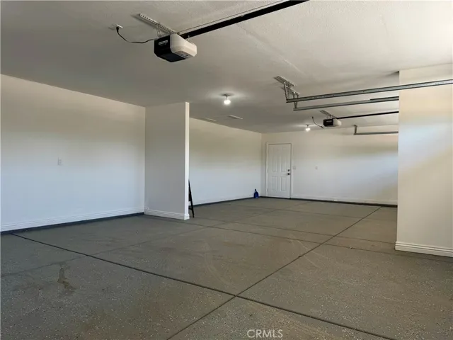 5330 Goss Road, Phelan, California 92371