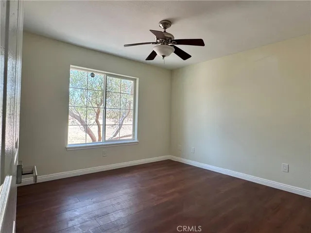 5330 Goss Road, Phelan, California 92371
