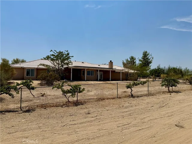 5330 Goss Road, Phelan, California 92371