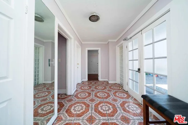3714 W Pico Boulevard, Los Angeles, California 90019