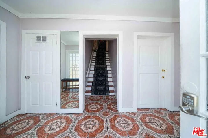 3714 W Pico Boulevard, Los Angeles, California 90019