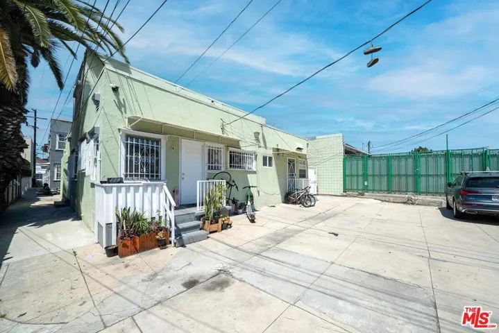 3714 W Pico Boulevard, Los Angeles, California 90019