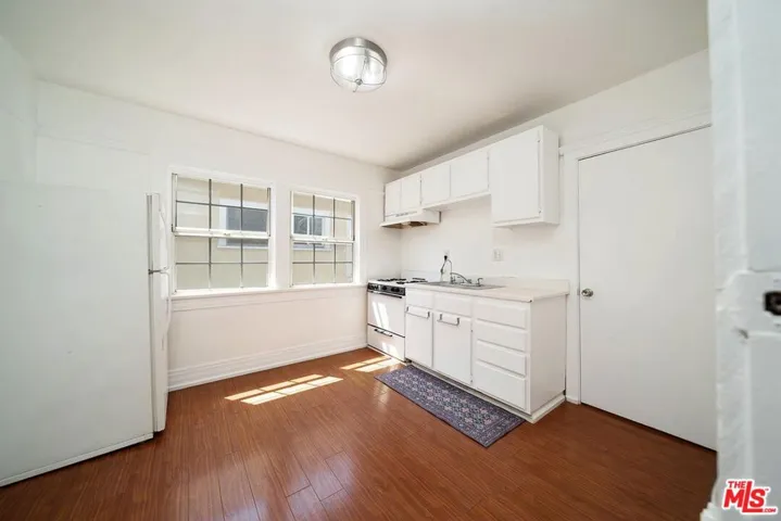 3714 W Pico Boulevard, Los Angeles, California 90019