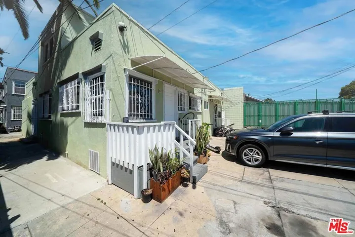 3714 W Pico Boulevard, Los Angeles, California 90019