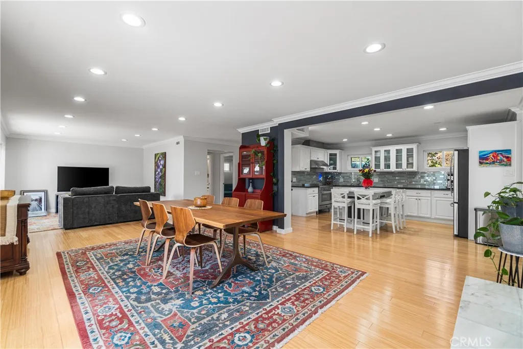 1510 E Maple Avenue, El Segundo, California 90245 home-pic-5