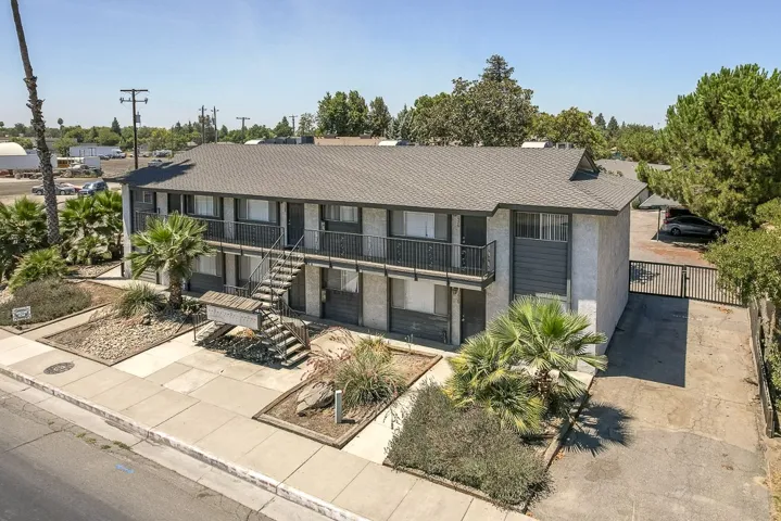 1550 Robertson Boulevard 1520, Chowchilla, California 93610