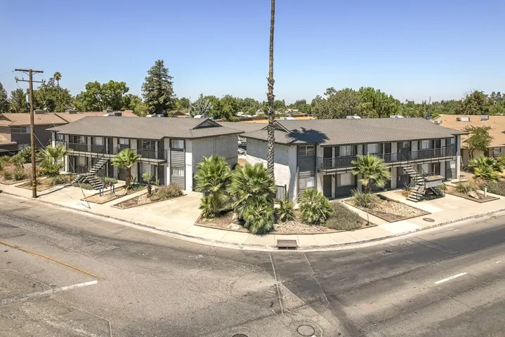 1550 Robertson Boulevard 1520, Chowchilla, California 93610
