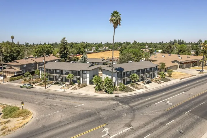 1550 Robertson Boulevard 1520, Chowchilla, California 93610