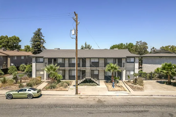 1550 Robertson Boulevard 1520, Chowchilla, California 93610
