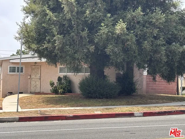Front view on Van Ness Ave