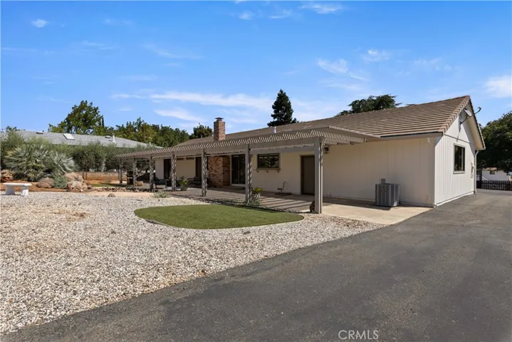 1835 Eastlake Drive, Kelseyville, California 95451