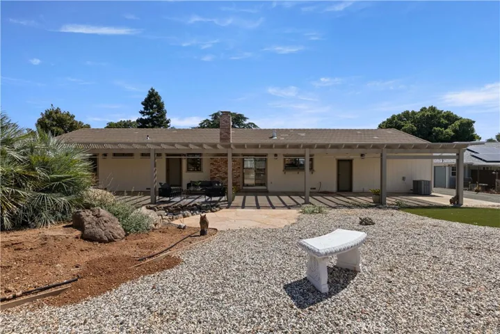 1835 Eastlake Drive, Kelseyville, California 95451