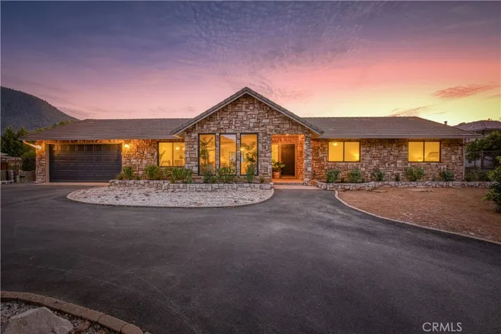 1835 Eastlake Drive, Kelseyville, California 95451