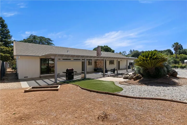 1835 Eastlake Drive, Kelseyville, California 95451