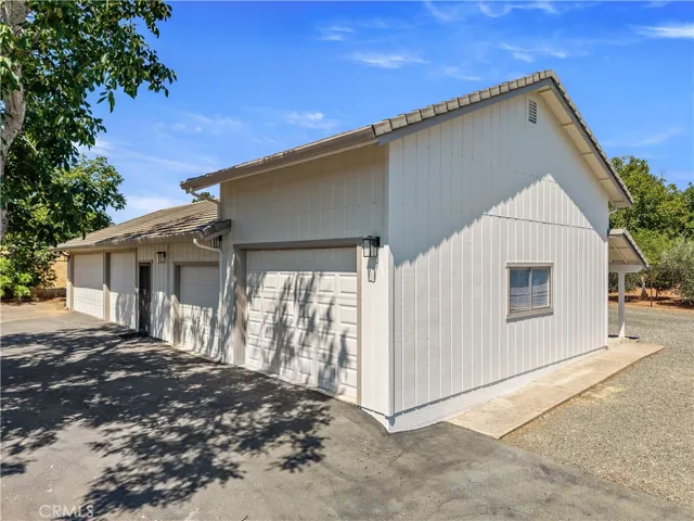 1835 Eastlake Drive, Kelseyville, California 95451